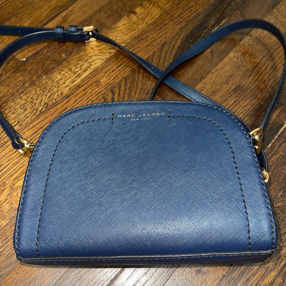 Dark blue marc jacobs crossbody